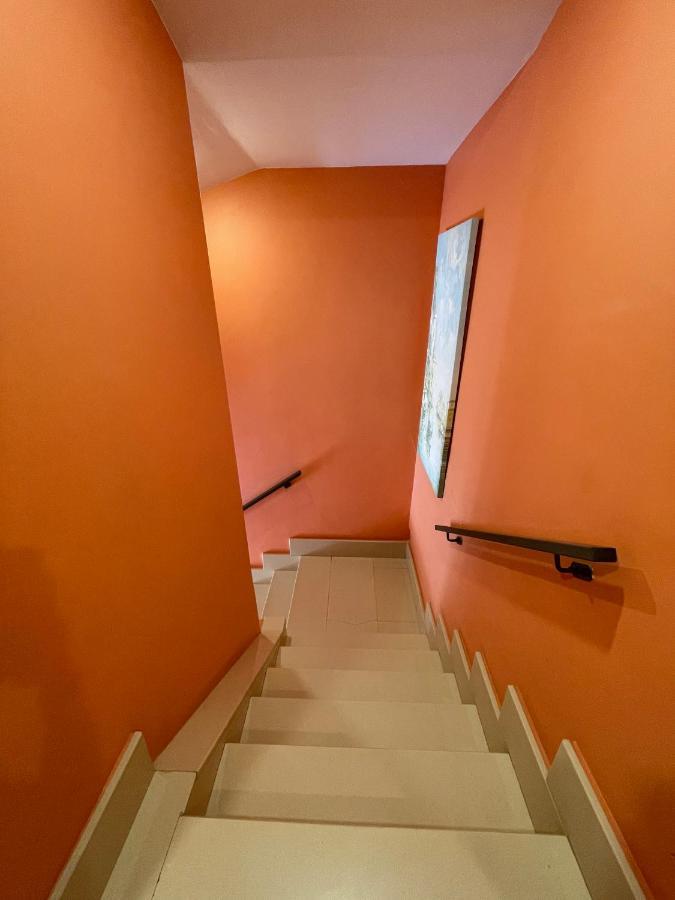Hostal Santiago 2 Бургос Экстерьер фото